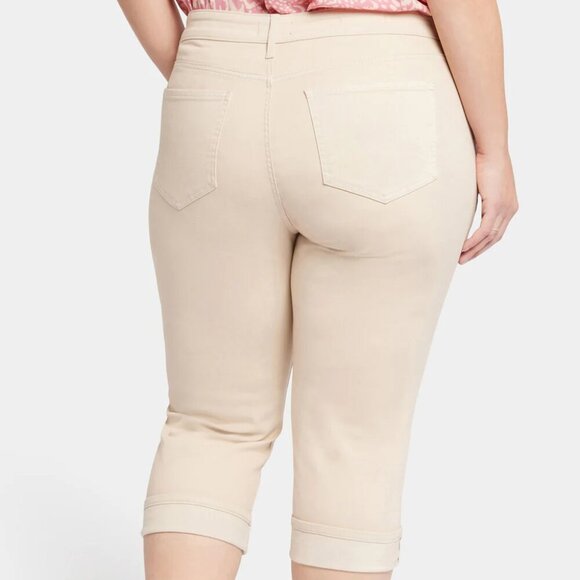 NWT NYDJ Plus Size Marilyn Straight Crop Jeans in Feather. Sz: 18W - Picture 2 of 10